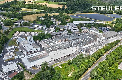 Luftbild Werksansicht Steuler, Höhr-Grenzhausen